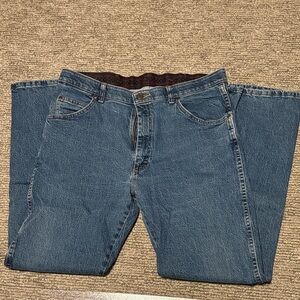 Wrangler Men's Relaxed Blue Jeans